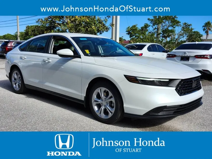 2025 Honda Accord LX photo 1