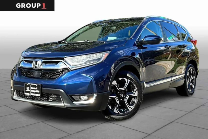 2017 Honda CR-V Touring photo 1