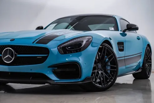 2017 Mercedes Benz AMG GT S photo 2