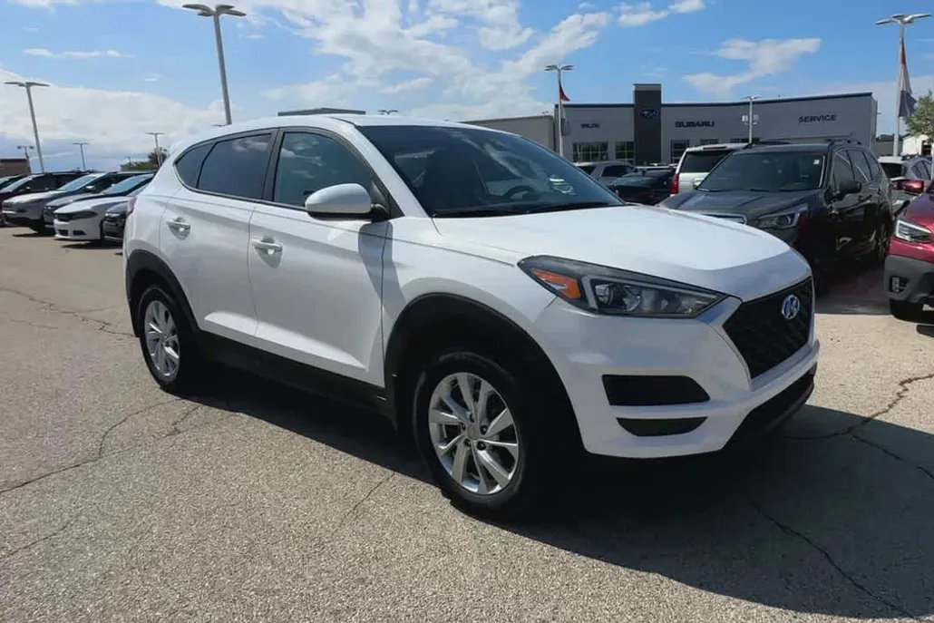 2019 Hyundai Tucson SE photo 1