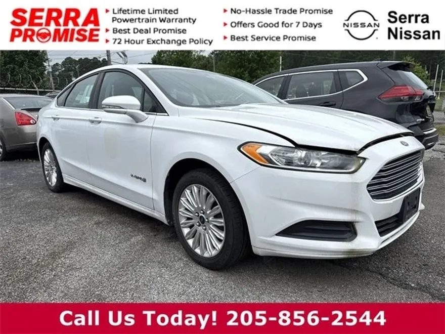 2014 Ford Fusion Hybrid SE photo 1