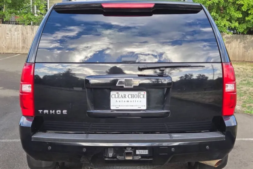 2009 Chevrolet Tahoe LT photo 1