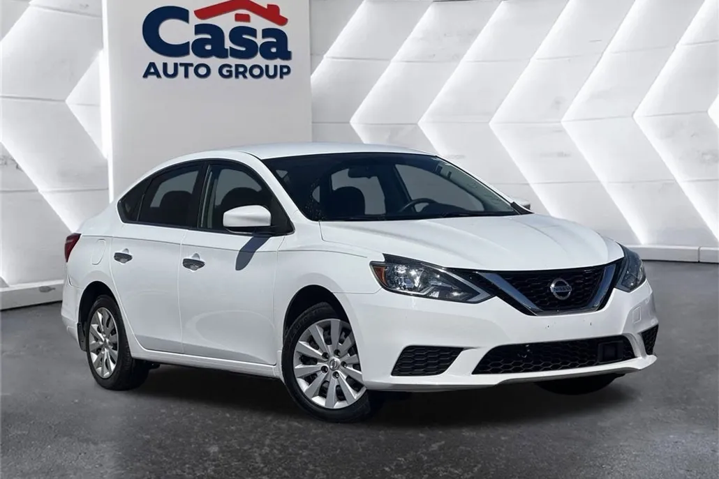 2018 Nissan Sentra S photo 1