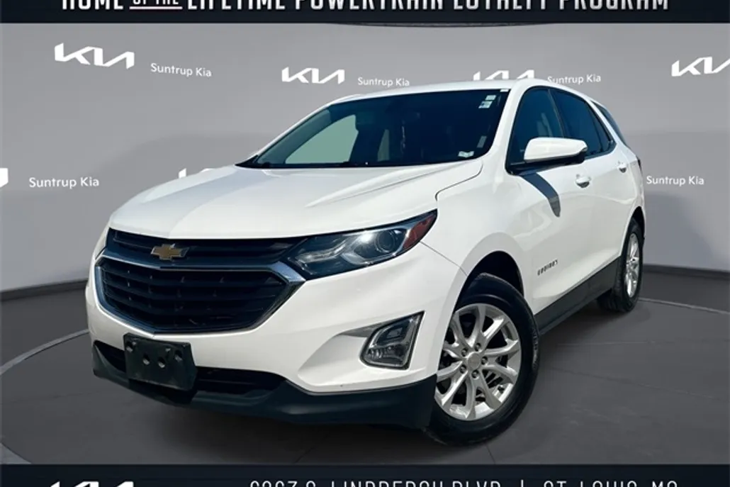 2019 Chevrolet Equinox LT photo 1