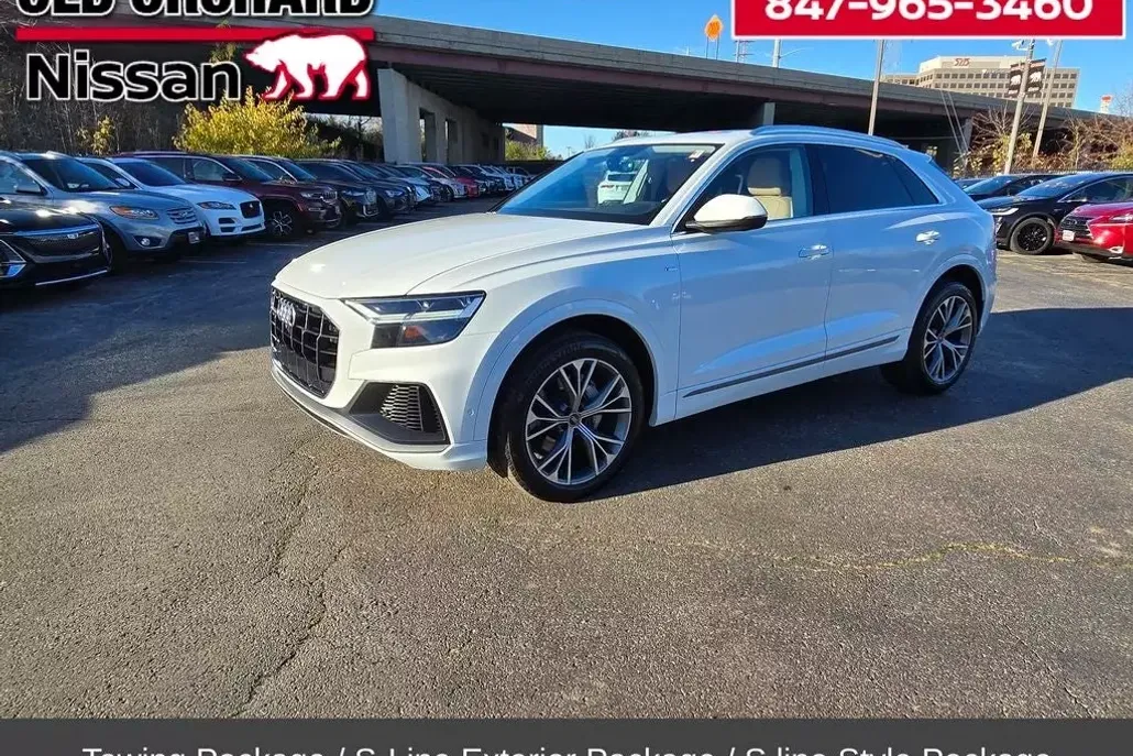 2021 Audi Q8 55 Premium Plus photo 1