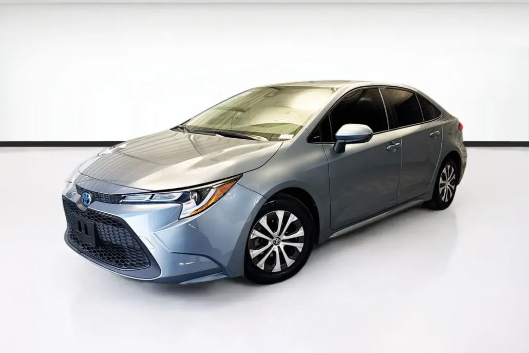 2022 Toyota Corolla Hybrid LE photo 1