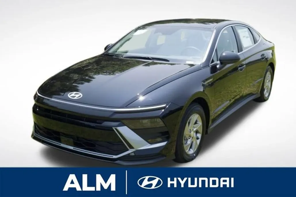 2026 Hyundai Sonata SE photo 1