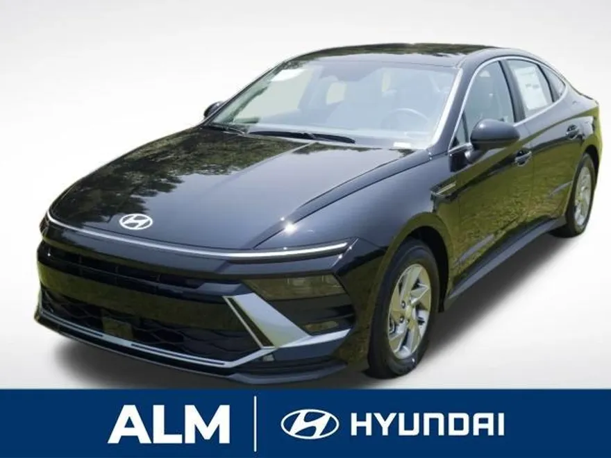 2026 Hyundai Sonata SE photo 1