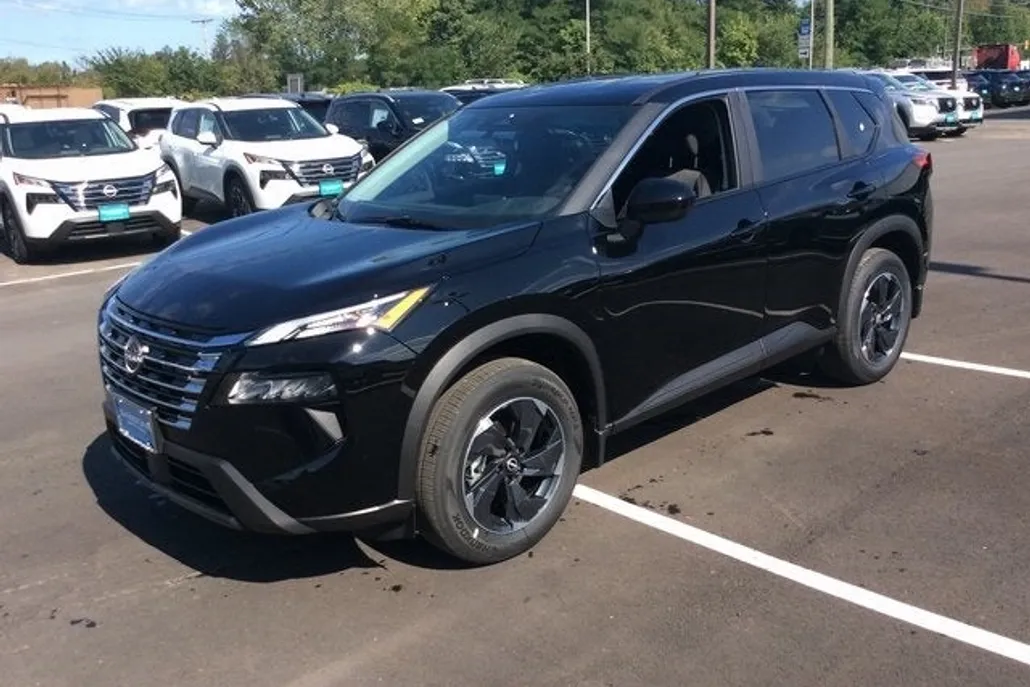 2026 Nissan Rogue SV photo 1