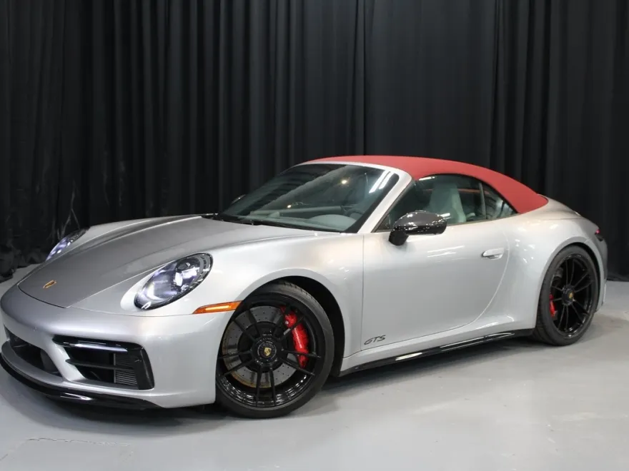 2024 Porsche 911 4 GTS Cabriolet photo 1