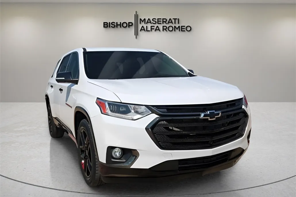 2021 Chevrolet Traverse Premier photo 1
