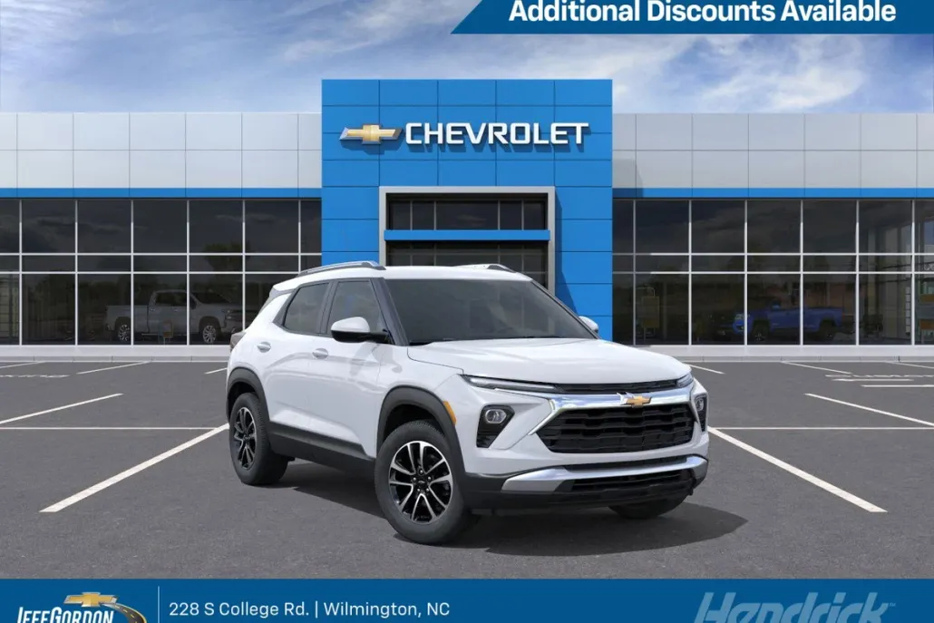 2026 Chevrolet Trailblazer LT photo 1