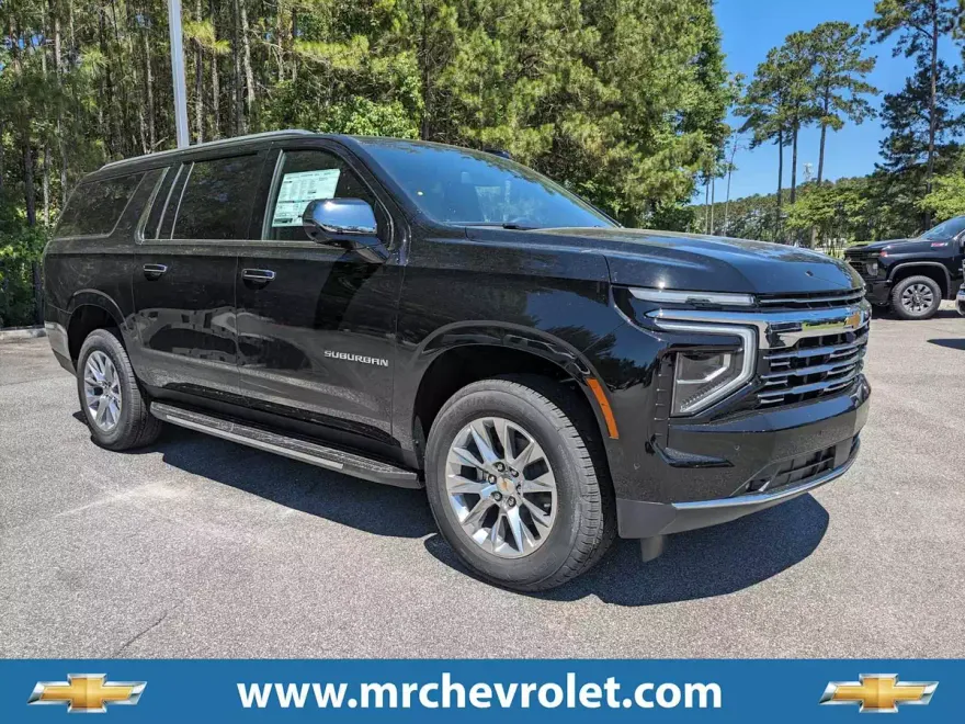 2025 Chevrolet Suburban Premier photo 1