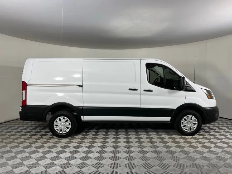 2023 Ford Transit photo 1