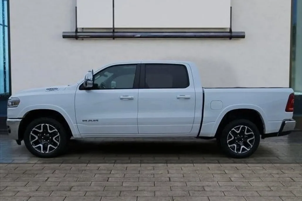 2025 Ram 1500 Laramie photo 1