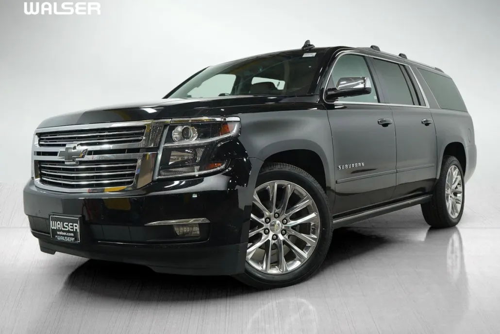 2019 Chevrolet Suburban Premier photo 1