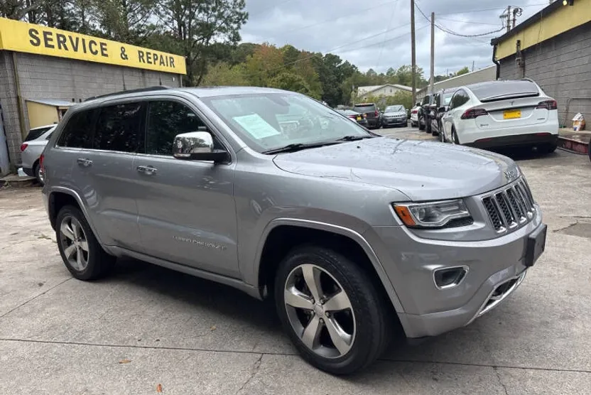 2014 Jeep Grand Cherokee Overland photo 1
