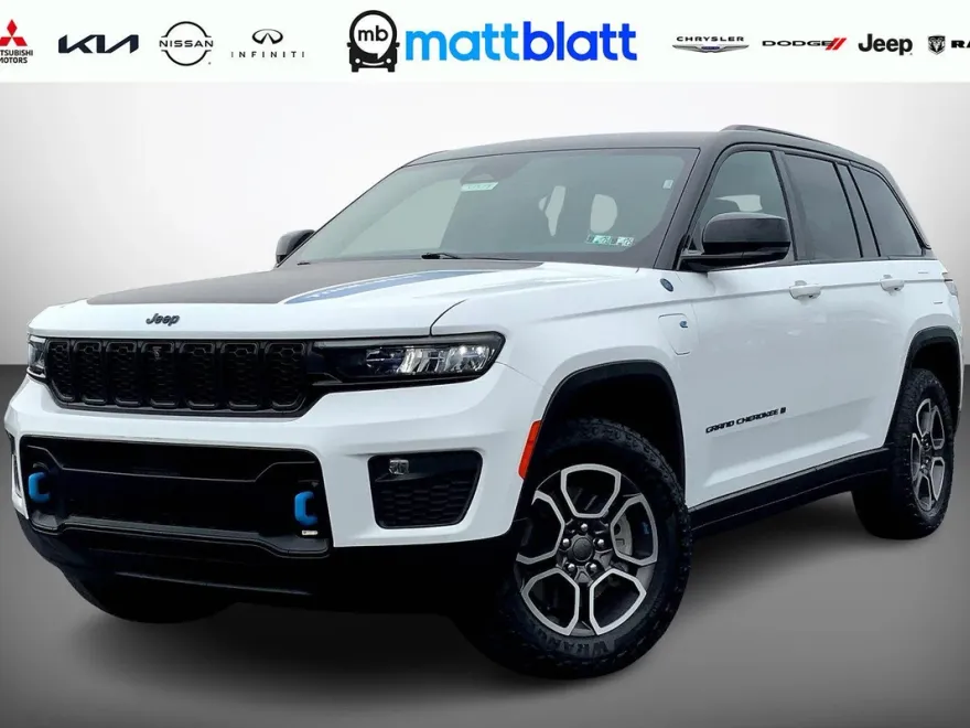 2024 Jeep Cherokee Trailhawk 4xe photo 1