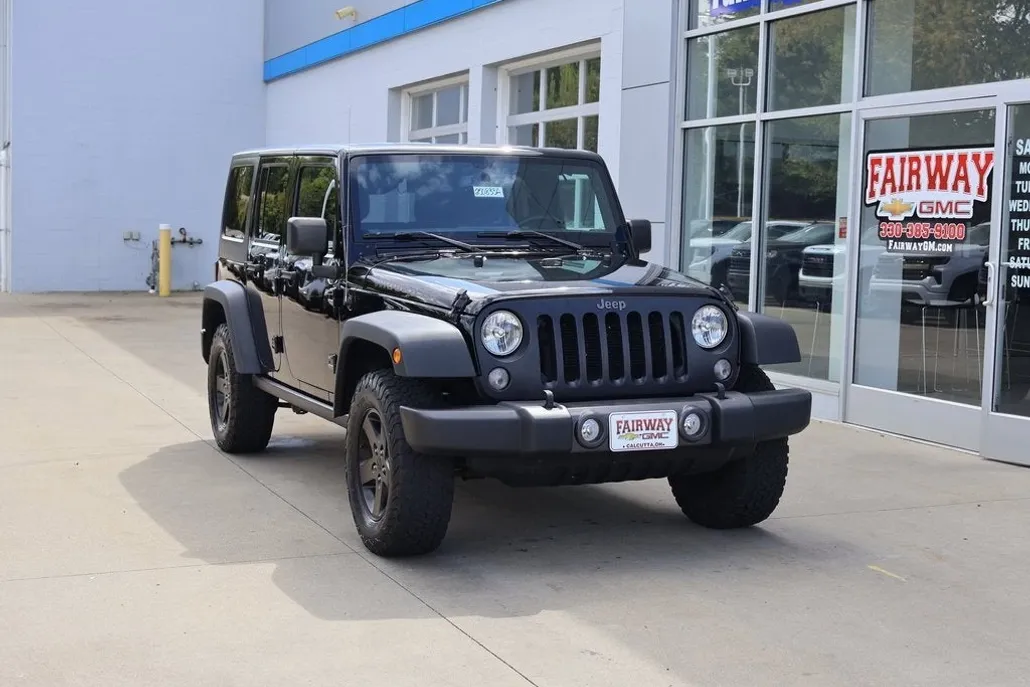 2017 Jeep Wrangler Unlimited Big Bear photo 1