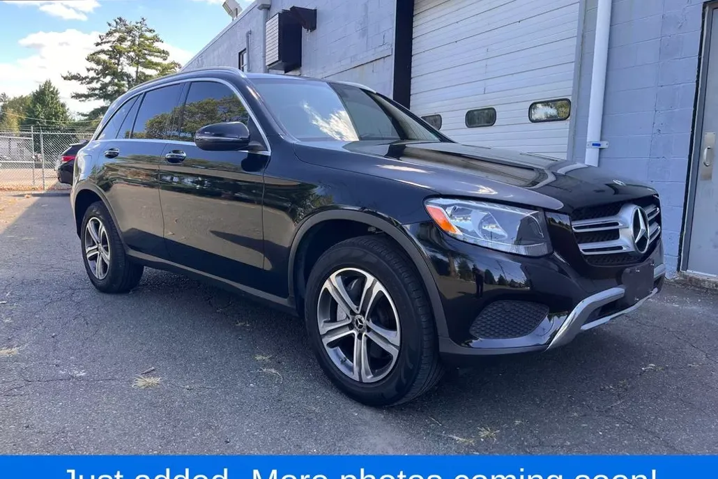 2019 Mercedes Benz GLC 300 4MATIC photo 1