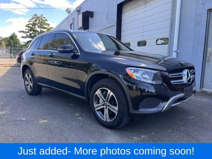 2019 Mercedes Benz GLC 300 4MATIC photo 1
