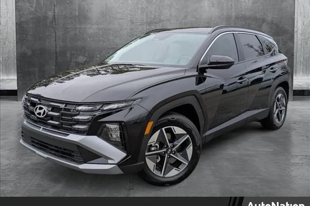2025 Hyundai Tucson SEL photo 1