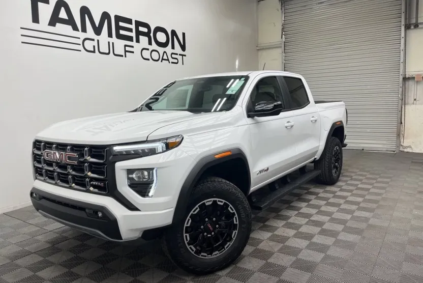 2026 Gmc Canyon AT4 photo 1