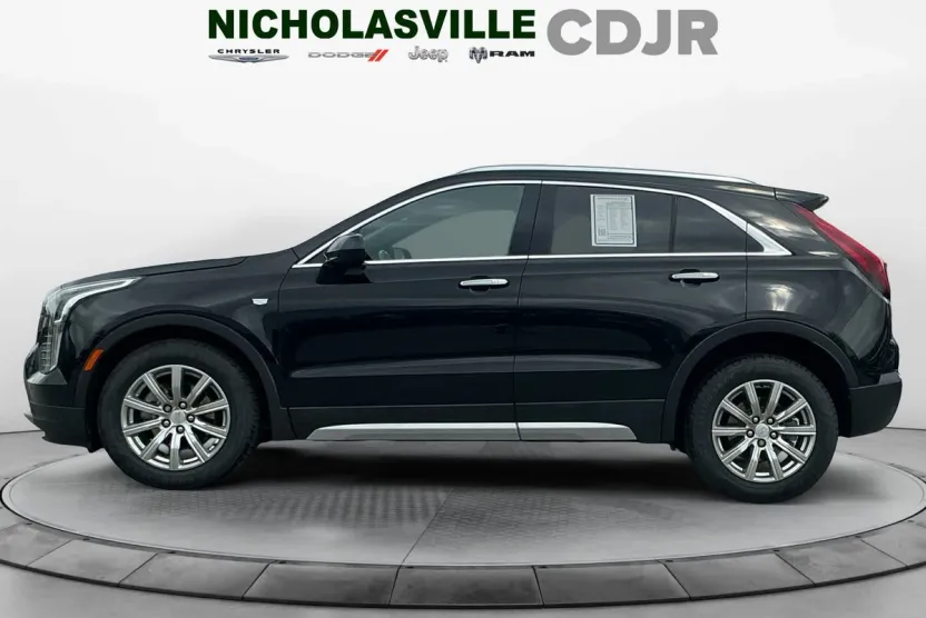 2020 Cadillac XT4 Premium Luxury photo 1