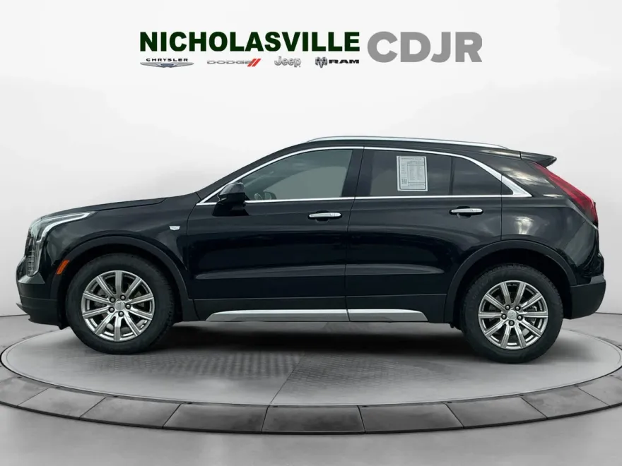 2020 Cadillac XT4 Premium Luxury photo 1