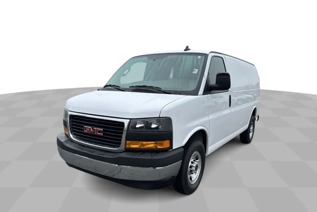 2022 Gmc Savana Cargo 2500 photo 1