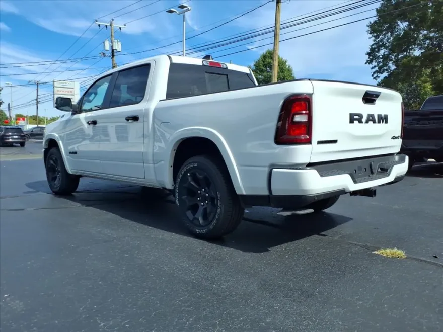 2025 Ram 1500 Big Horn photo 1
