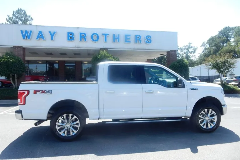 2016 Ford F-150 XLT photo 1
