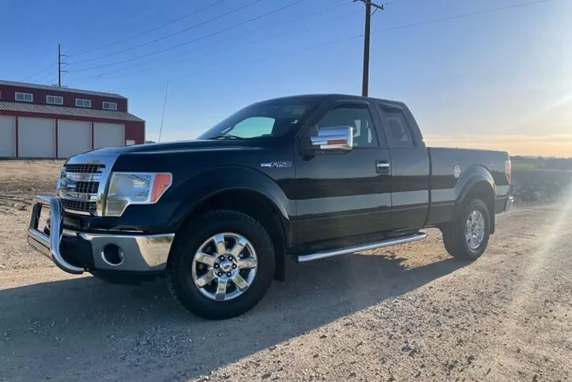 2013 Ford F-150 XLT photo 1