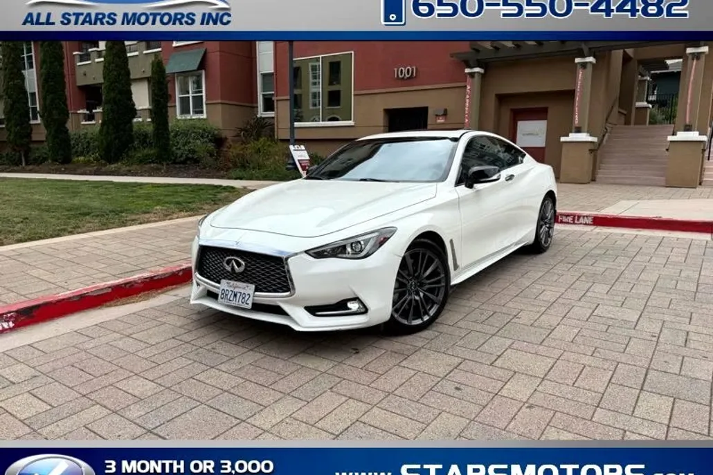 2017 Infiniti Q60 3.0t Sport photo 1