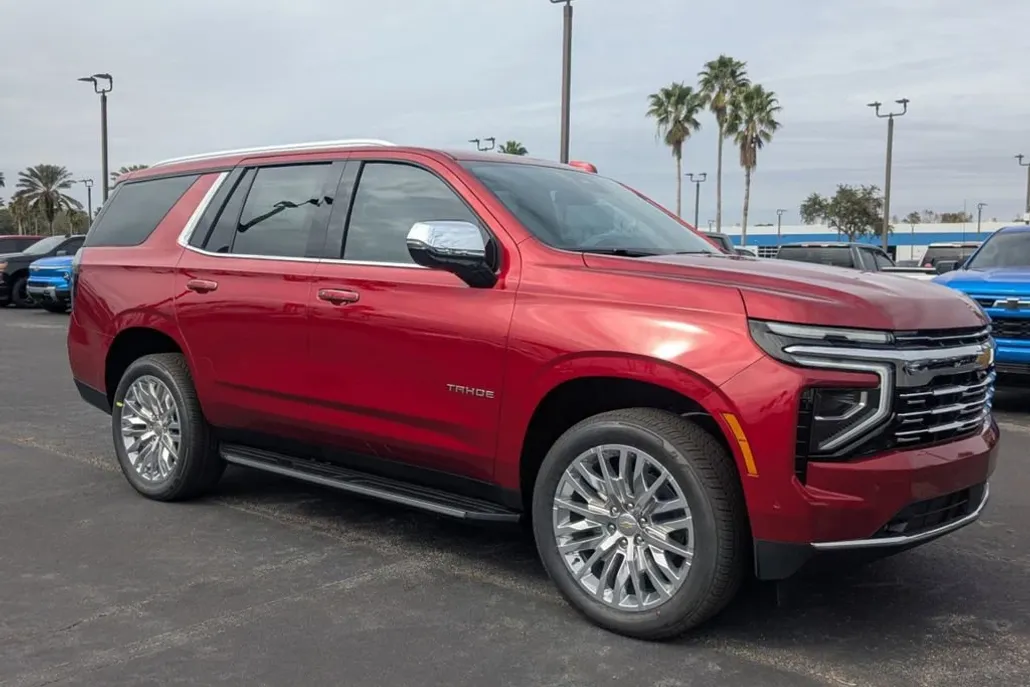 2025 Chevrolet Tahoe Premier photo 1
