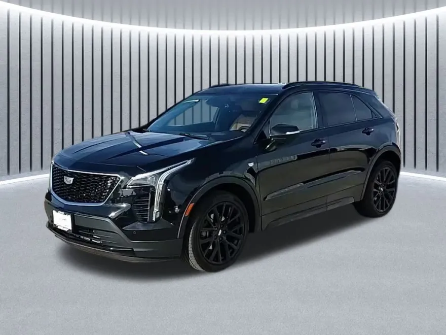 2023 Cadillac XT4 Sport photo 1
