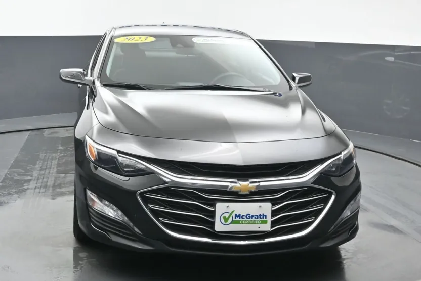 2023 Chevrolet Malibu 1LT photo 1