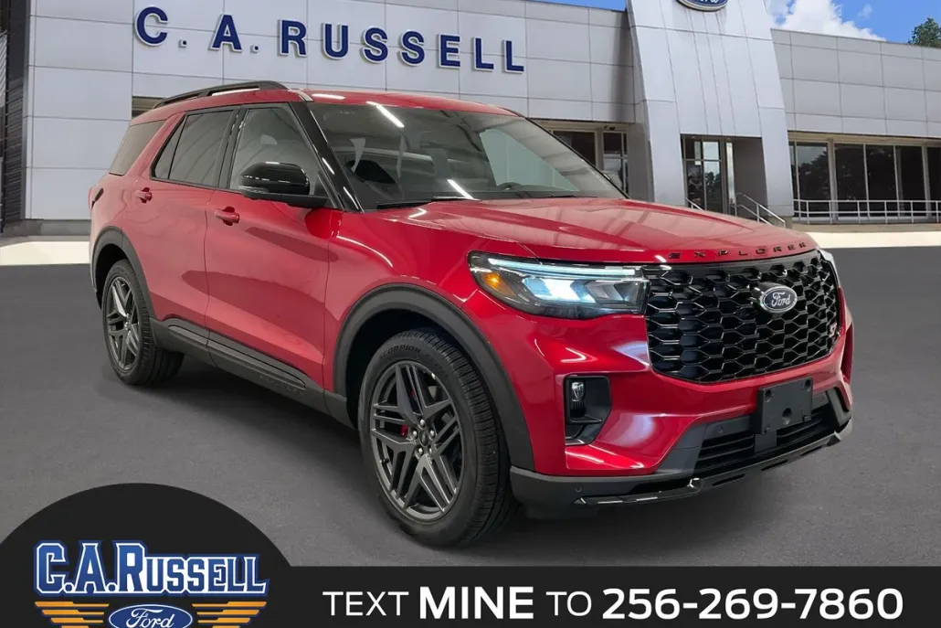 2025 Ford Explorer ST photo 1