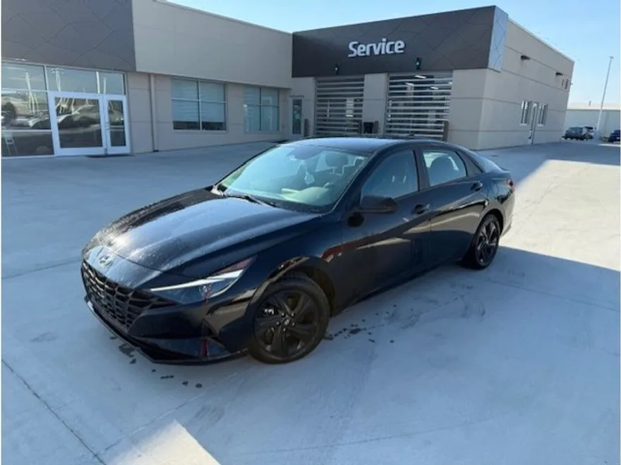 2023 Hyundai Elantra Blue photo 1