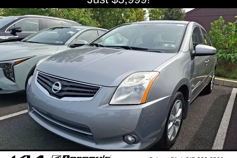 2011 Nissan Sentra 2.0 SL photo 1