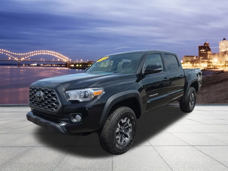 2023 Toyota Tacoma TRD Off-Road photo 1
