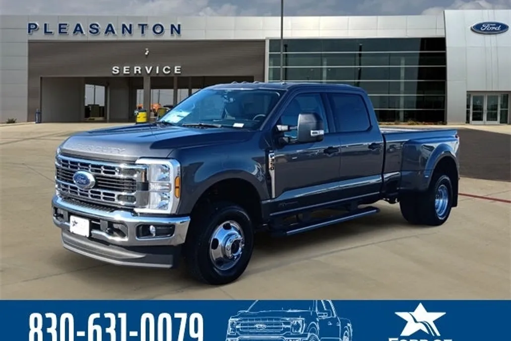 2026 Ford F-350 photo 1