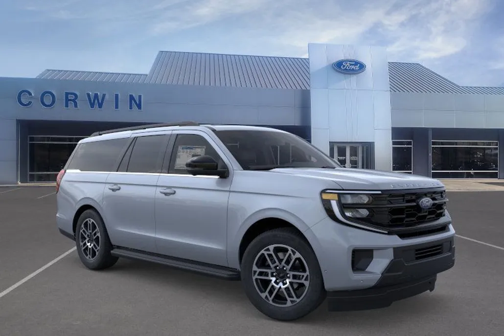 2025 Ford Expedition MAX photo 1