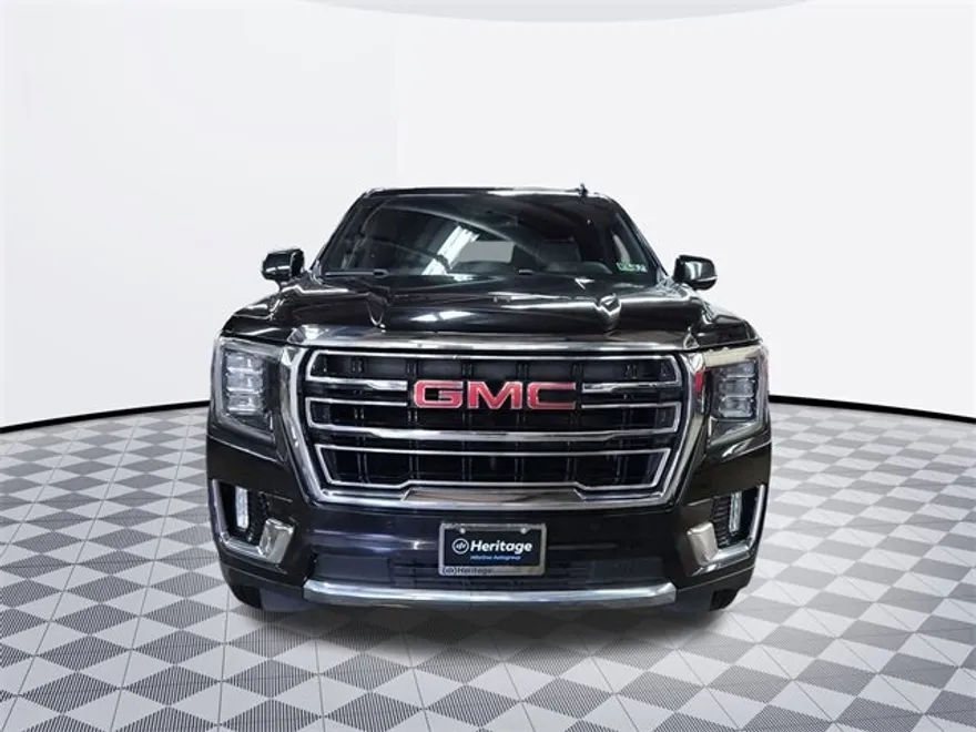 2023 Gmc Yukon SLT photo 1