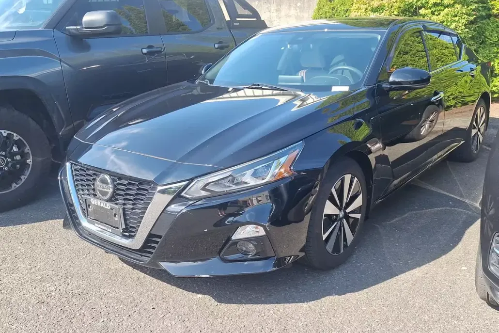 2022 Nissan Altima 2.5 SL photo 1