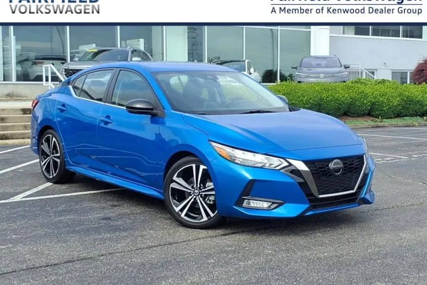 2023 Nissan Sentra SR photo 1