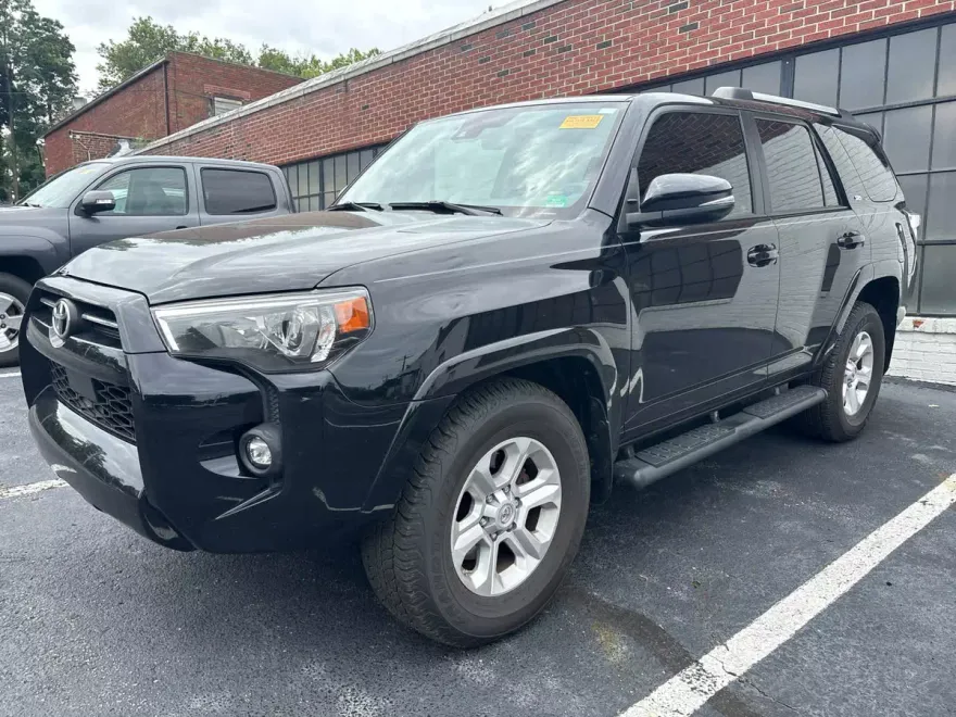 2021 Toyota 4Runner SR5 Premium photo 1