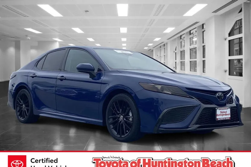 2023 Toyota Camry XSE photo 1