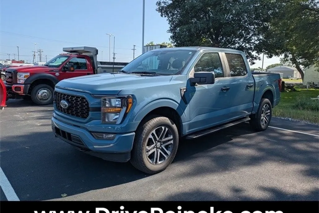 2023 Ford F-150 XL photo 1