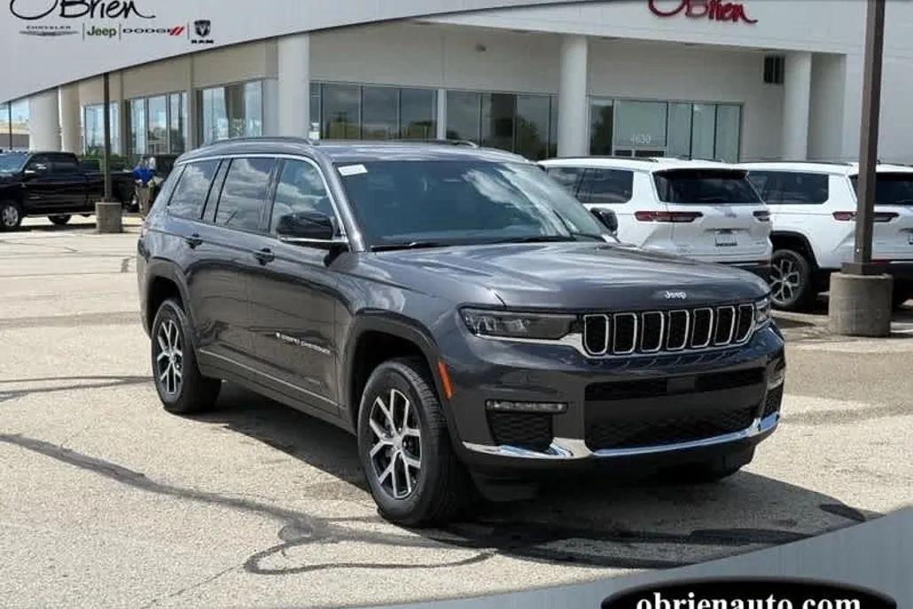 2025 Jeep Grand Cherokee Limited photo 1